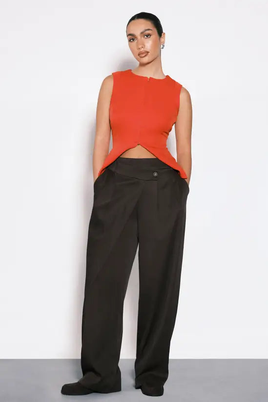 Asymmetric Waistband Pleated Wide Leg Trousers